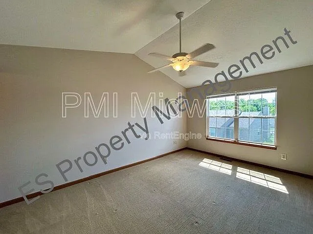 4322 Strawflower Dr — Photo 16