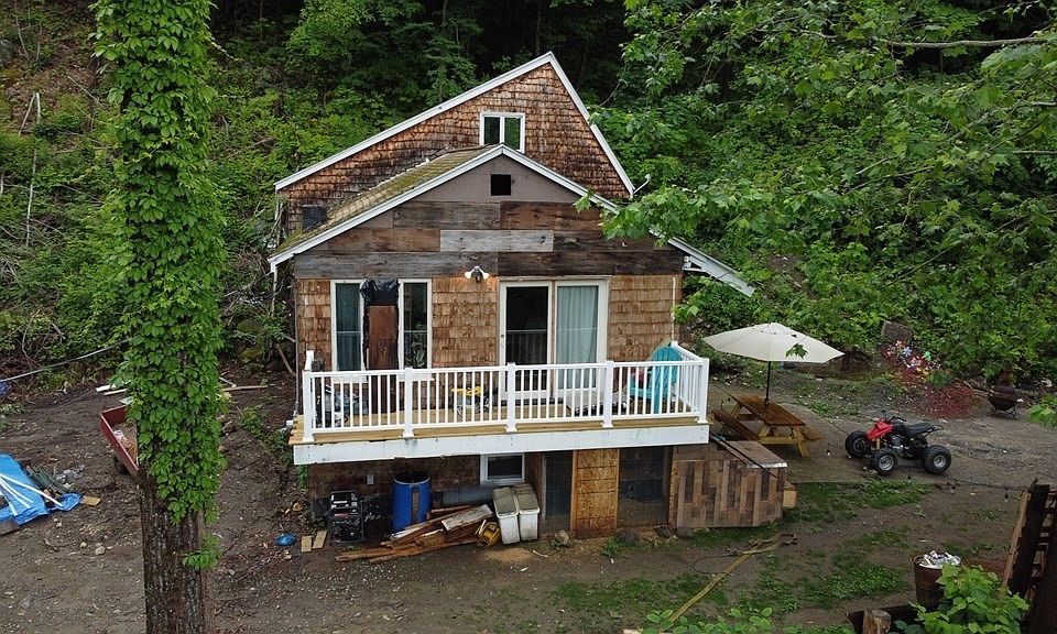 48 Call Rd, Colrain, MA 01340 MLS 73130249 Zillow