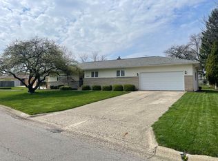 1033 Bronwyn Ave, Columbus, OH 43204