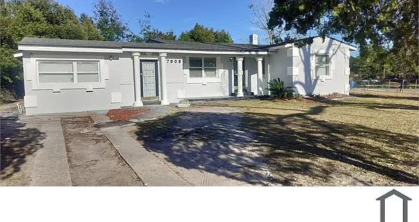 7909 Denham Rd W — Photo 12