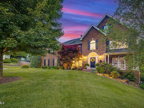 3rd image of 117 Quail Heights Ct