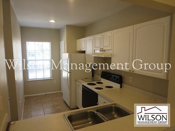 5th image of 6984 Woodlake Dr