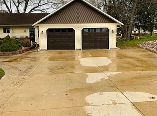 9224 N Kelly Lake Rd, Suring, WI 54174