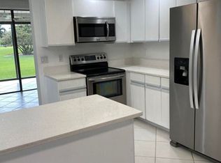 7714 La Mirada Dr, Boca Raton, FL 33433