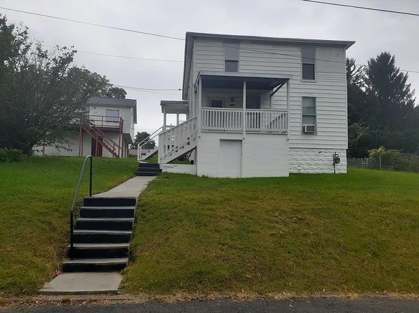 108 Hartman St, Kingwood, WV 26537