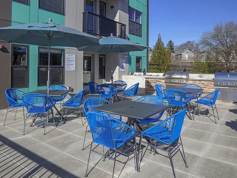 Oak Street Lofts — Photo 17