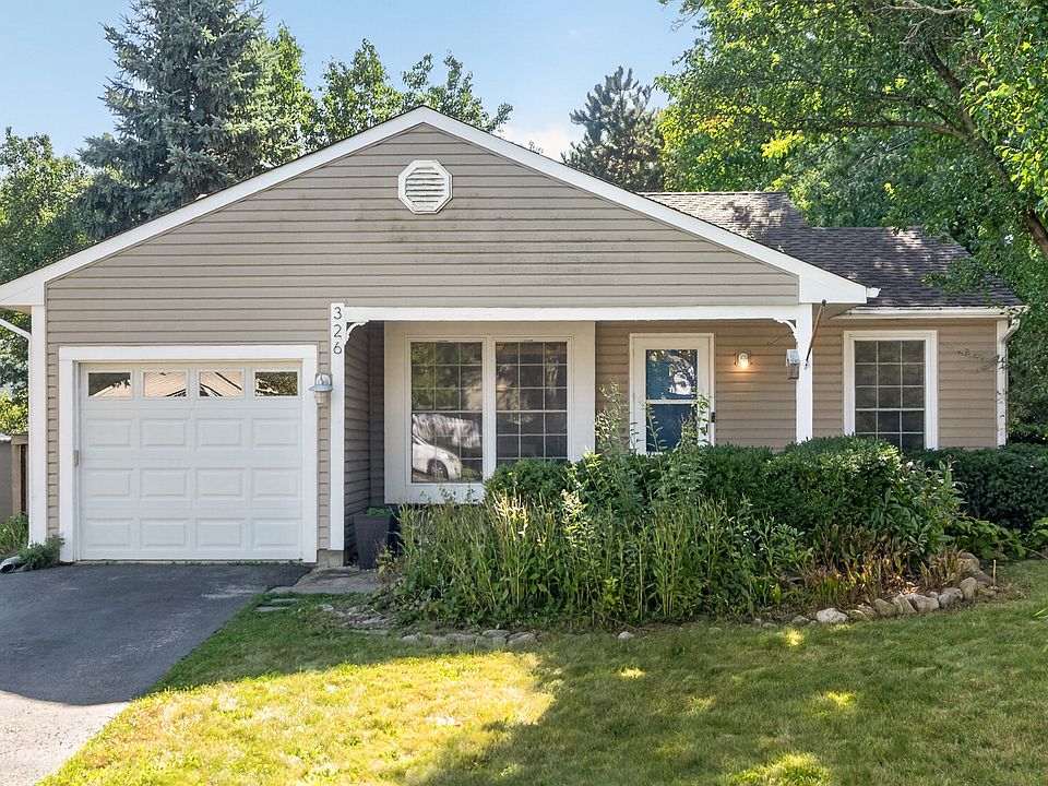1st image of 326 Danbury Dr