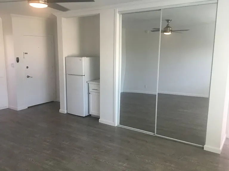 Luxury Living At An Affordable Price. — Photo 8