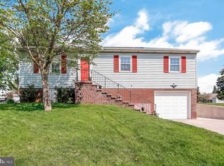 123 Mussetta St, Hanover, PA 17331
