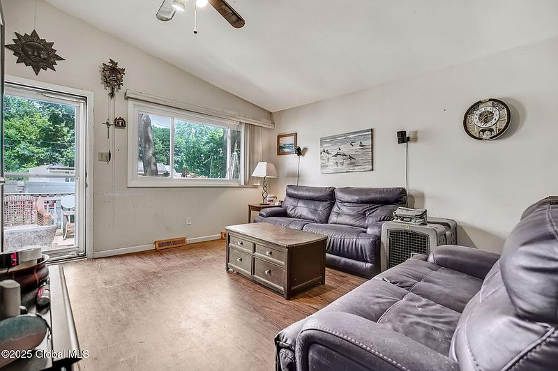 3rd image of 3342 McDonald Avenue