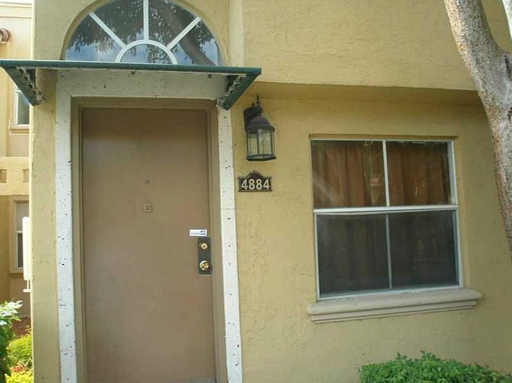1st image of 4884 NW 97th Ct