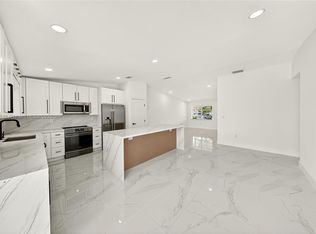 5913 SW 112th Ter, Fort Lauderdale, FL 33330