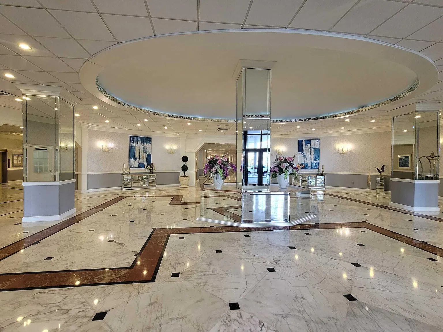 3800 S Ocean Dr — Photo 3