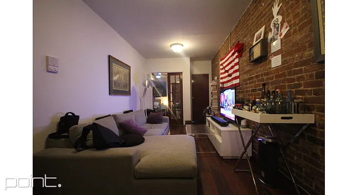 Rented by Point NYC | media 35