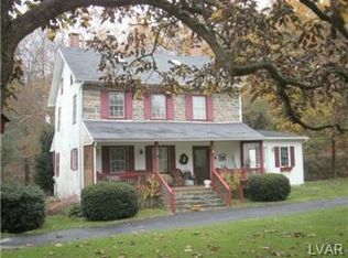 9932 Stagecoach Rd, Kempton, PA 19529