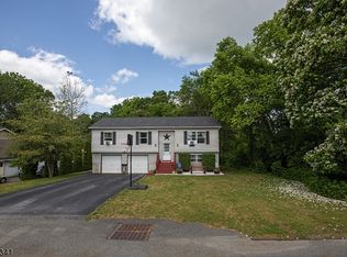99 Riverview Way, Montague, NJ 07827