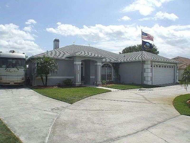 1st image of 20228 Melville St