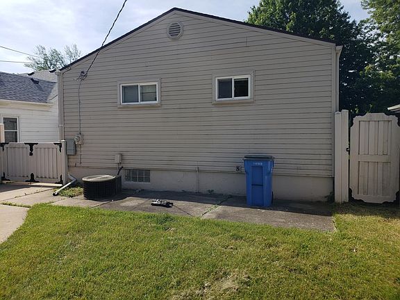 4th image of 21738 Powers Ave