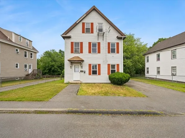 31 Godfrey St, Taunton, MA 02780