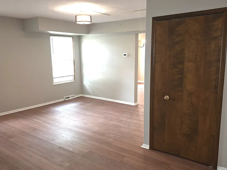 1653 Southbend Dr — Photo 7