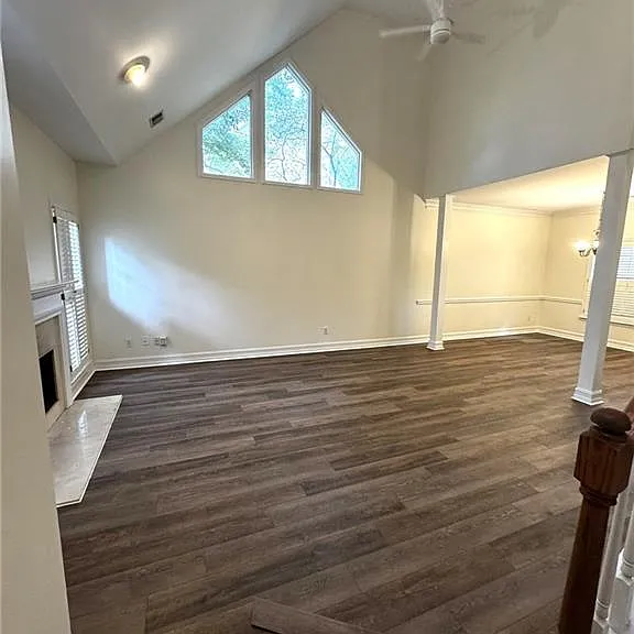 3055 Ivey Oaks Ln — Photo 3