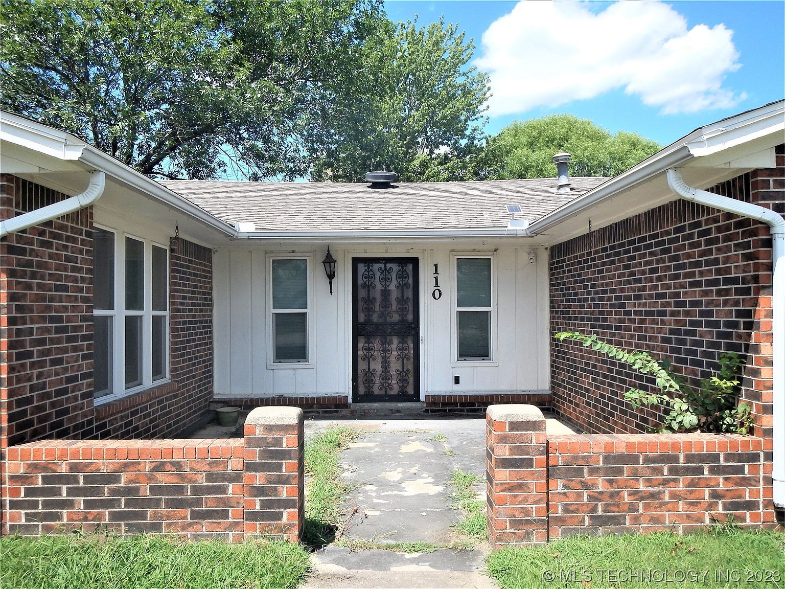 110 W 8th St, South Coffeyville, OK 74072 MLS 2328165 Zillow