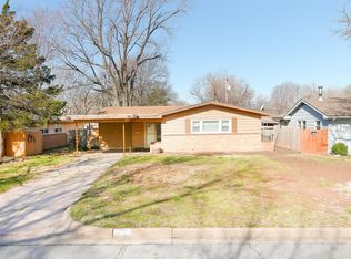 1939 N High St, Wichita, KS 67203