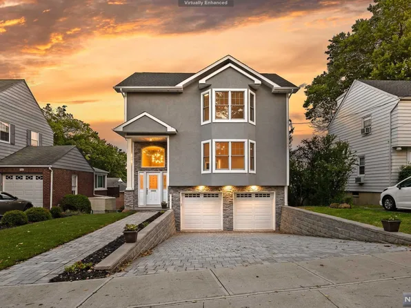 588 Abbott Ave, Ridgefield, NJ 07657