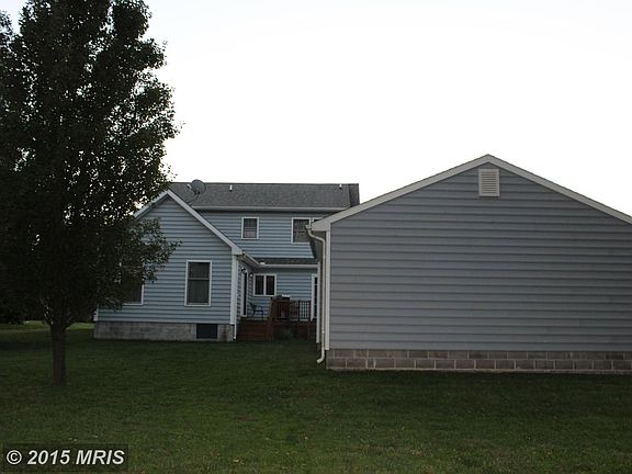 4th image of 216 N Church St