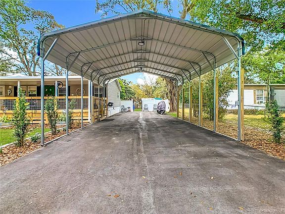 3rd image of 214 Grove Ridge Dr