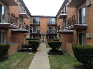 1725 W Touhy Ave APT 3, Chicago, IL 60626