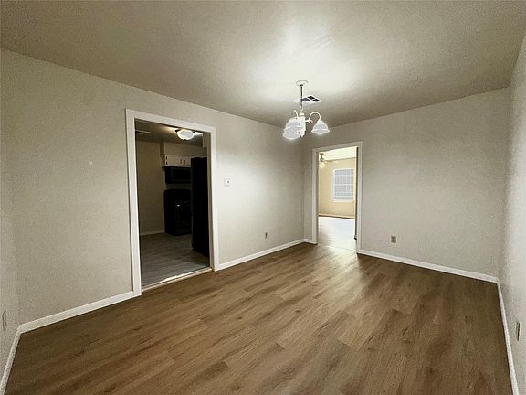 4th image of 6023 Belarbor St