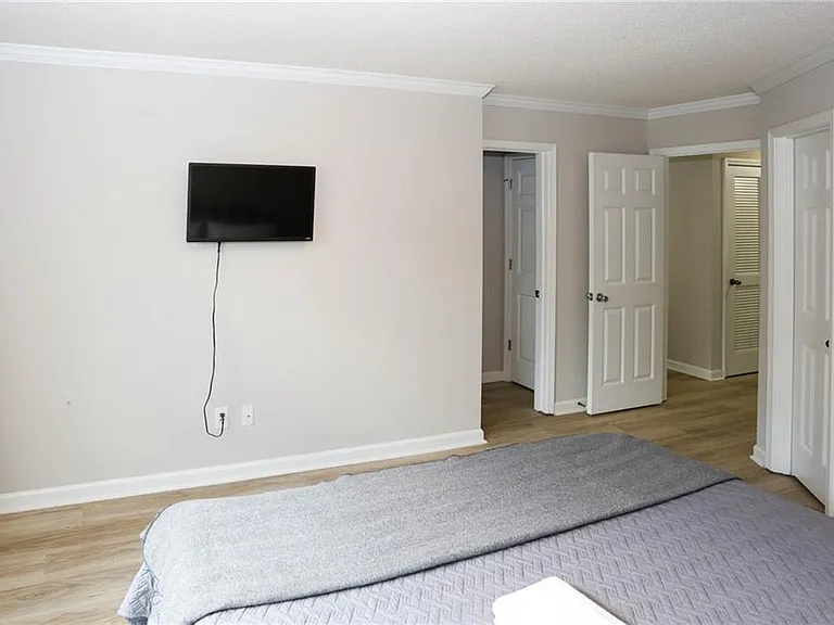 7116 Blairs View Ct #7 — Photo 14