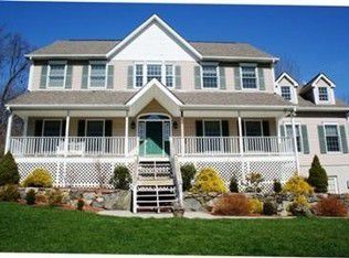 67 Pines Bridge Rd, Mount Kisco, NY 10549