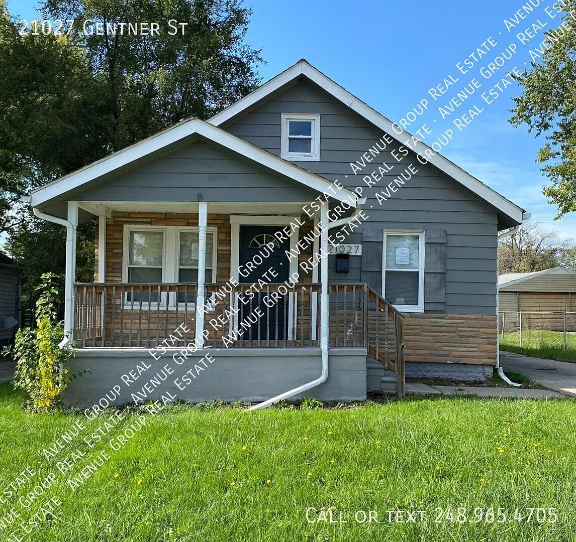 Updated 3-Bedroom Unit for Lease in Warren, MI — Photo 1