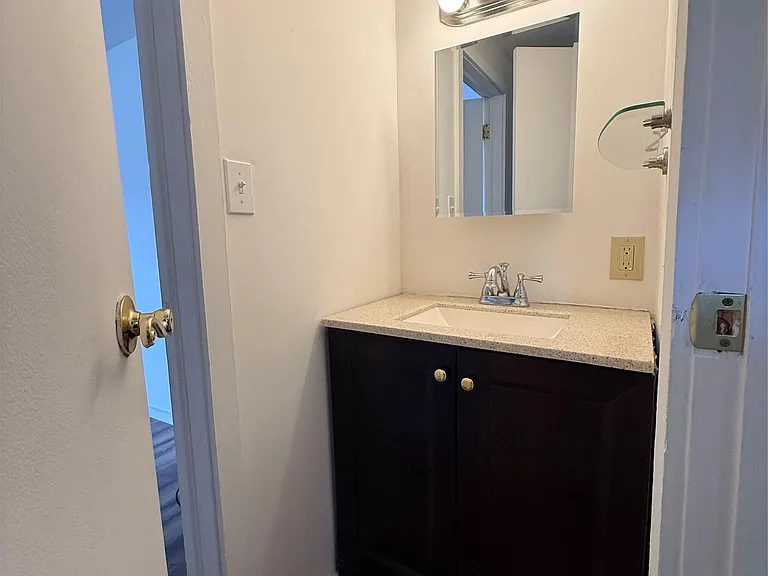19 Quartz Ln #1 — Photo 9