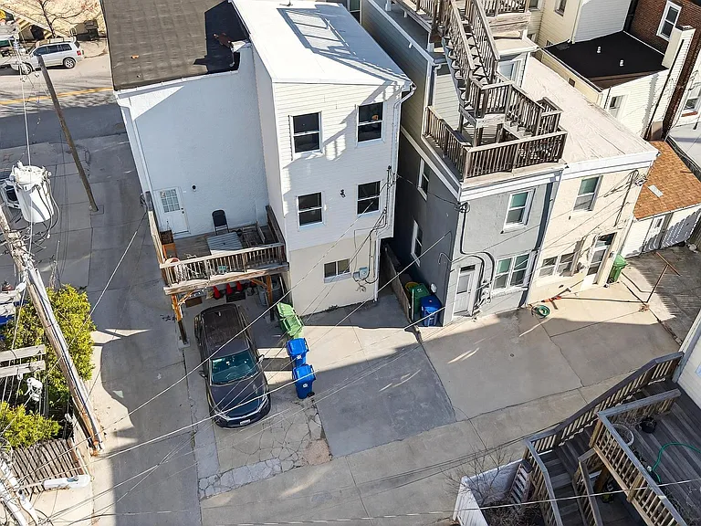 7 E Fort Ave — Photo 58