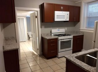 1638 N Arlington Pl, Milwaukee, WI 53202