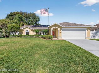 467 Caravan Ter, Sebastian, FL 32958
