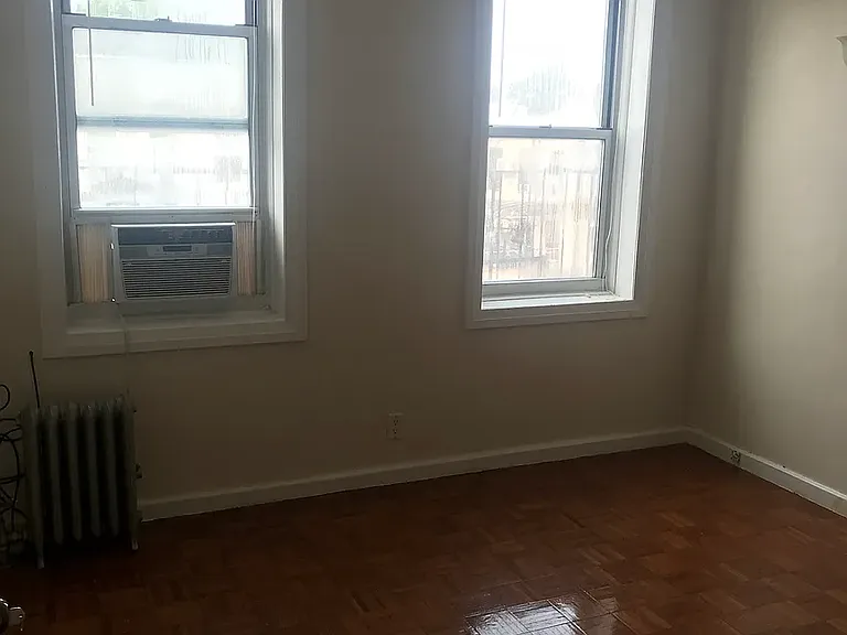 522 79th St #3 — Photo 3