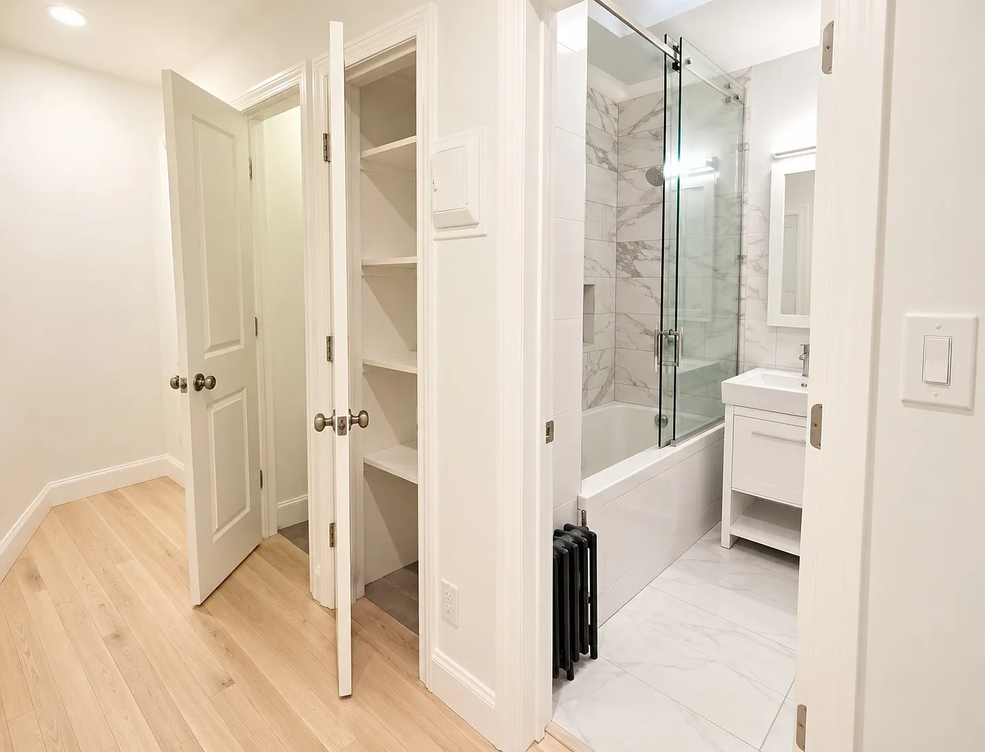 111 South Oxford Street — Photo 1