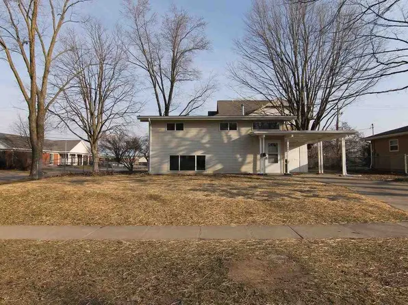 2600 Wayne Ave, Iowa City, IA 52240