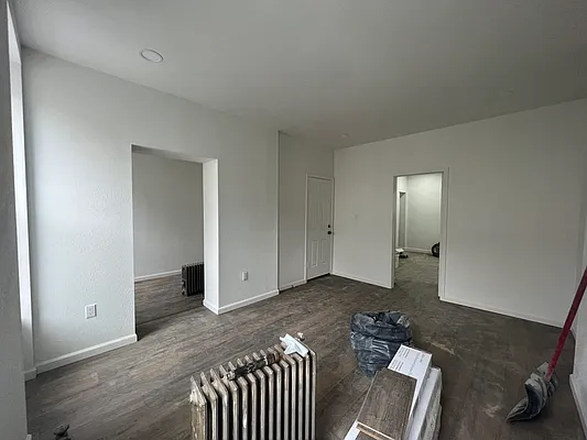 Rented by Ideal Properties Group | media 29