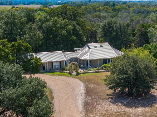 235 Floyd Ln, Round Top, TX 78954