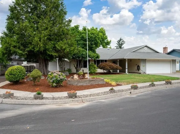 1229 NE 29th St, Gresham, OR 97030