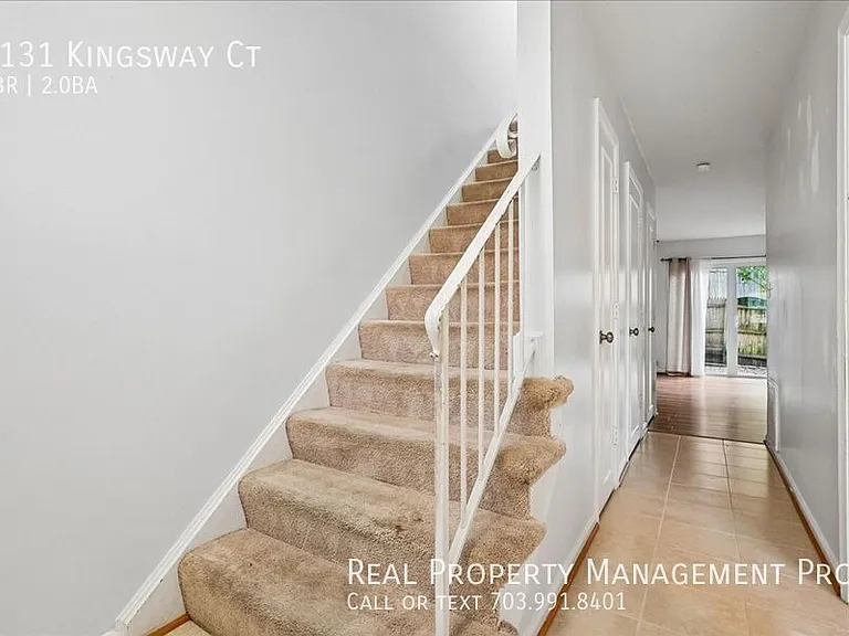 8131 Kingsway Ct — Photo 12