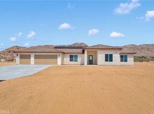 15365 Laguna Seca Dr, Apple Valley, CA 92307