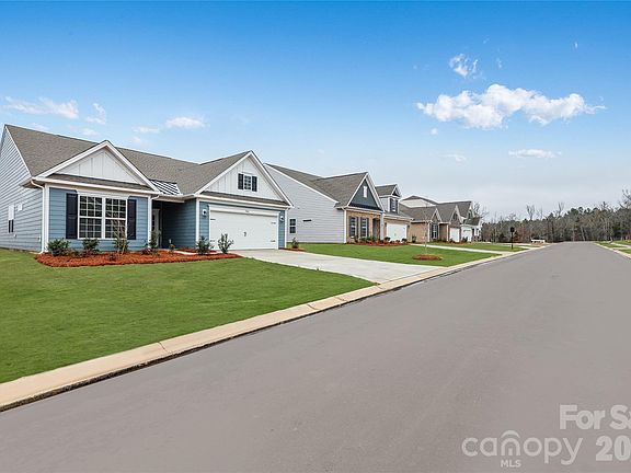 3rd image of 5461 Redbud Rd #54