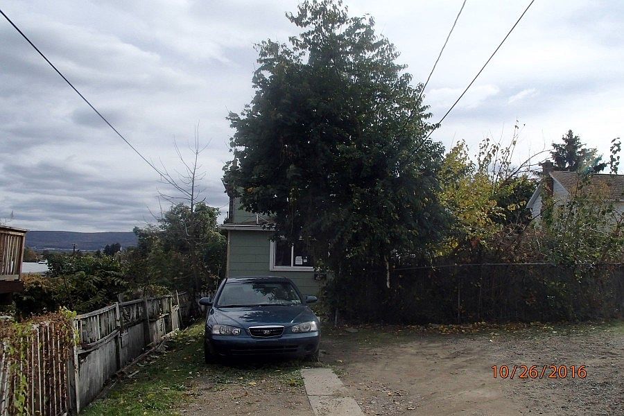 2nd image of 30 Green St