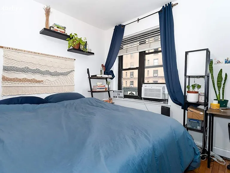 312 W 23rd St #2F — Photo 3